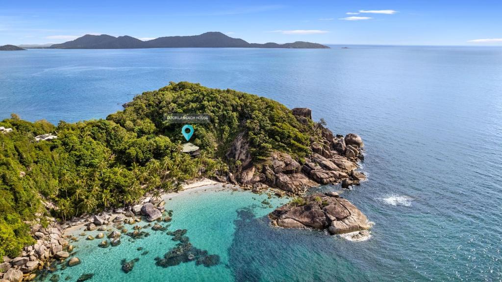 Bedarra Island House | Doorila Beach House