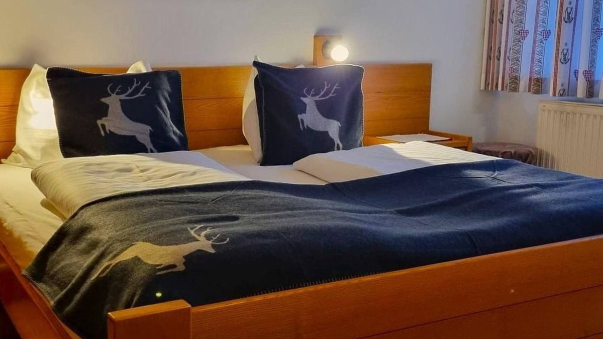 Finkenstein am Faaker See House | Doppelzimmer Standard - Baumgartnerhof