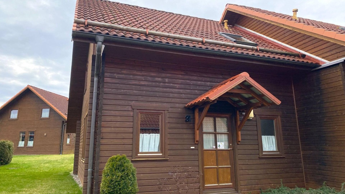 Rotacker House | Doppelhaushälfte in Hasselfelde