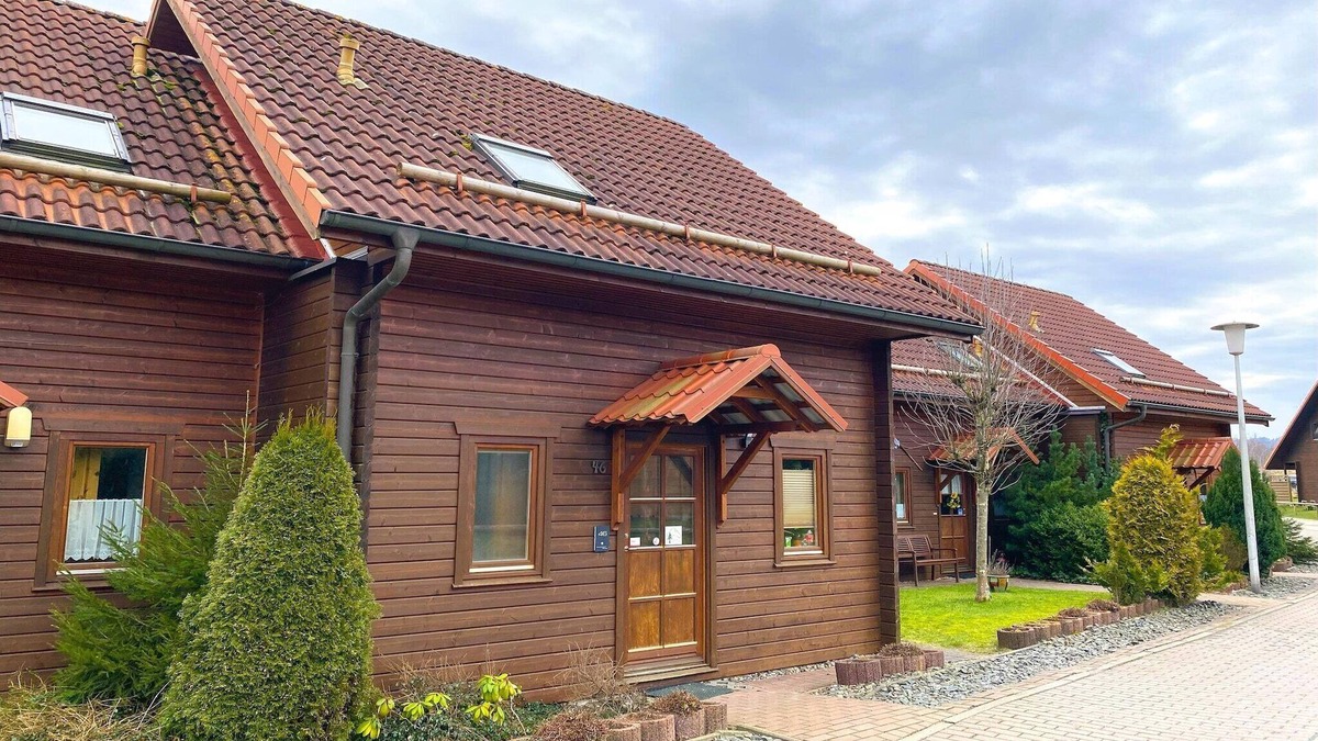 Rotacker House | Doppelhaushälfte in Hasselfelde