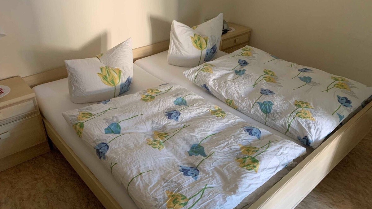 Reichelsheim Cottage | Doppelzimmer mit Wintergarten - 07 - Gasthaus und Pension Zum Fürstengrund