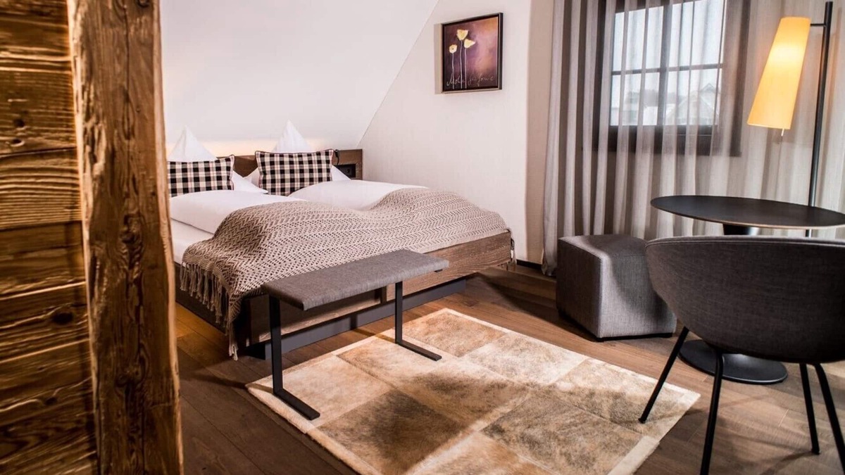 Oberreitnau Apartment | Doppelzimmer Chalet Plus mit WC und Dusche