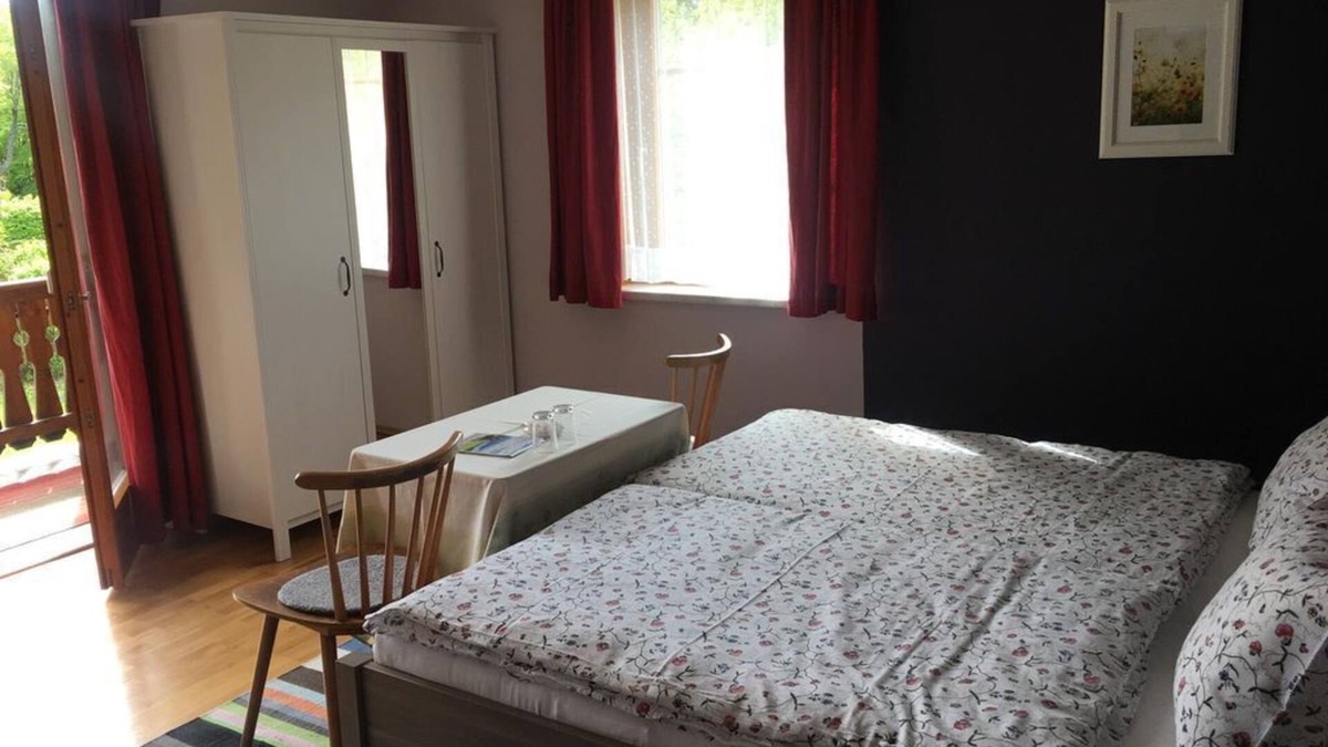 Ledenitzen Apartment | Doppelzimmer - Frühstückspension Kattnigg