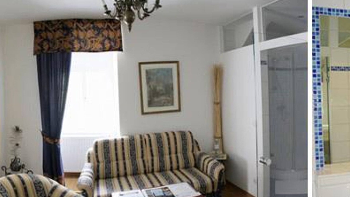 Halbturn Apartment | Doppelzimmer Komfort mit Dusche, WC - Wohnen im Schloss - Knappenstöckl