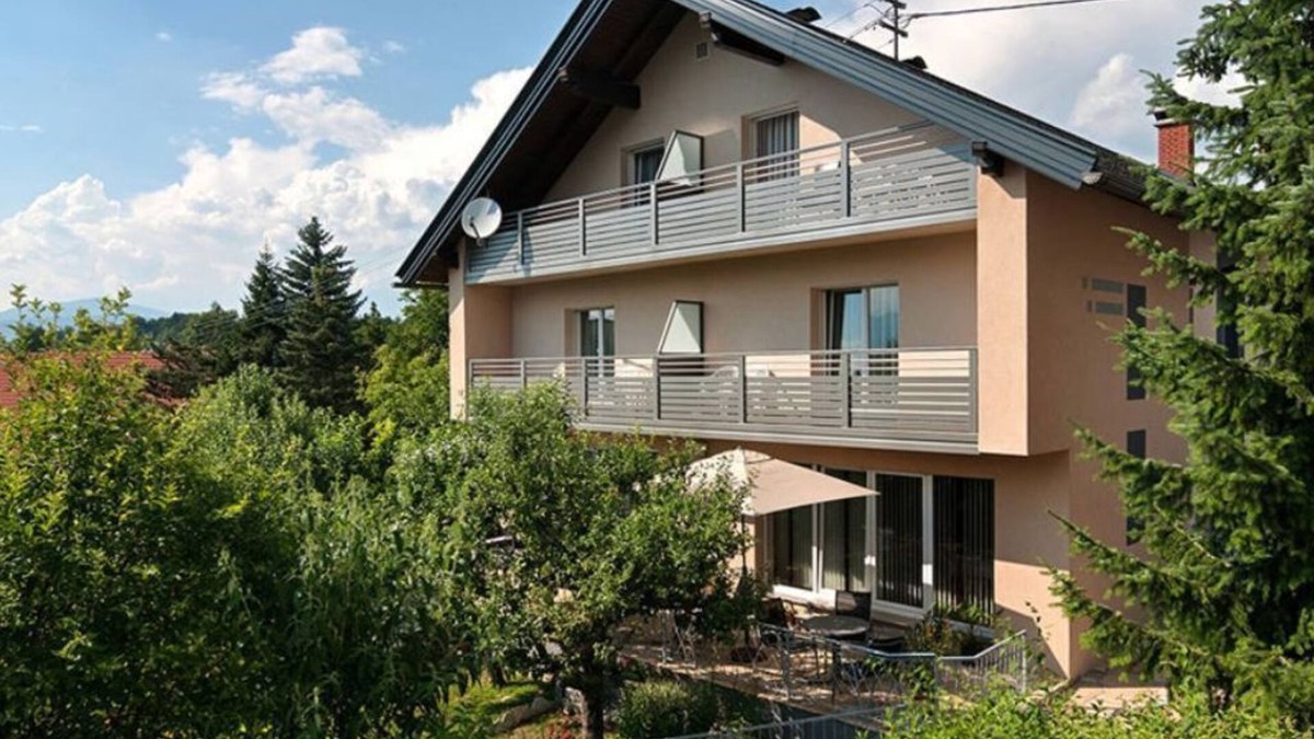 Egg am Faaker See Bed & Breakfast | Doppelzimmer Ohne Balkon - Gästehaus Wulz-lesjak