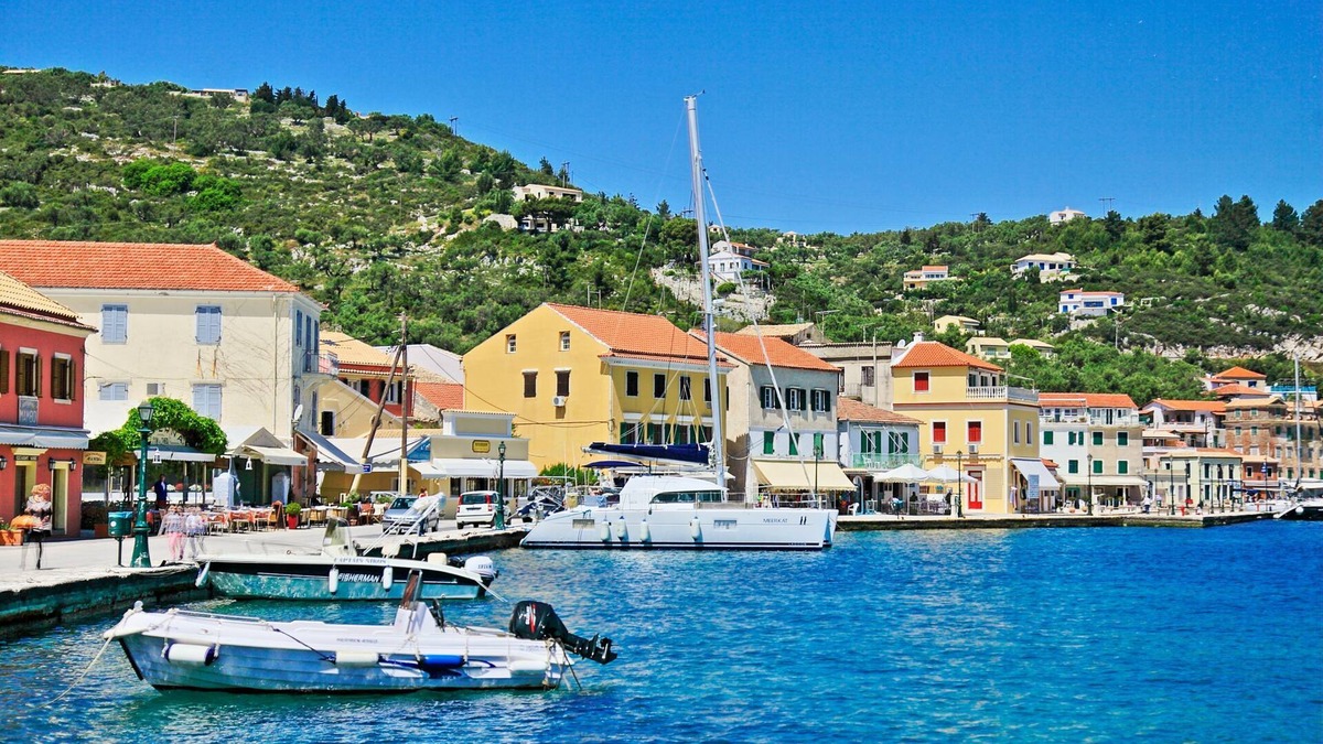 Gaios Apartment | Doras House: Gaios Waterfront Apartment