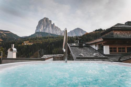 Santa Cristina Val Gardena Hotel | Dorfhotel Beludei