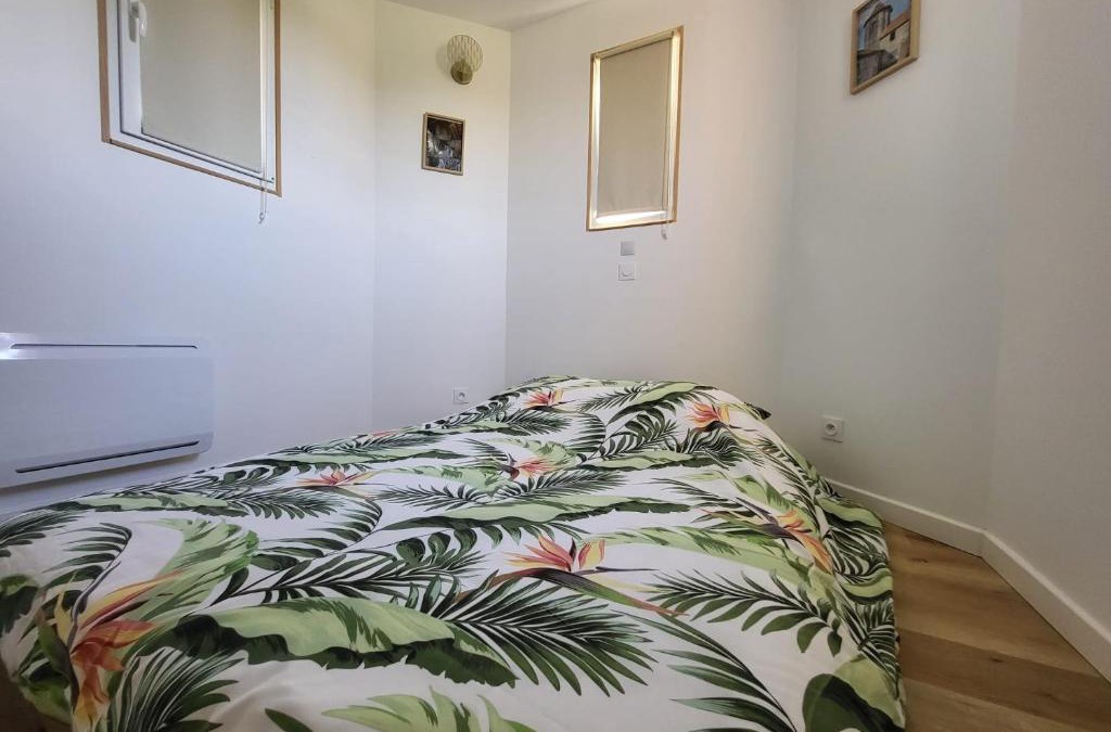 Chezy-en-Orxois Hotel | Dormir dans un ancien pigeonnier avec jacuzzi