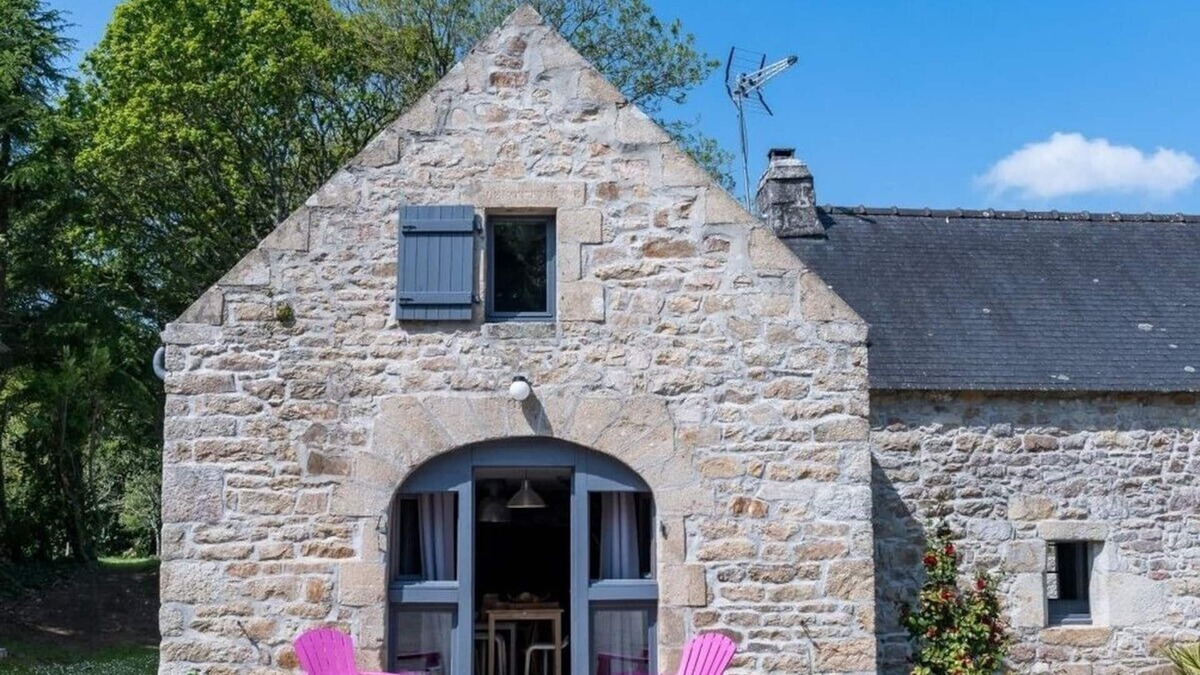 Pouldergat House | DOUARNENEZ bay all inclusive 4 people jacuzzi and sauna