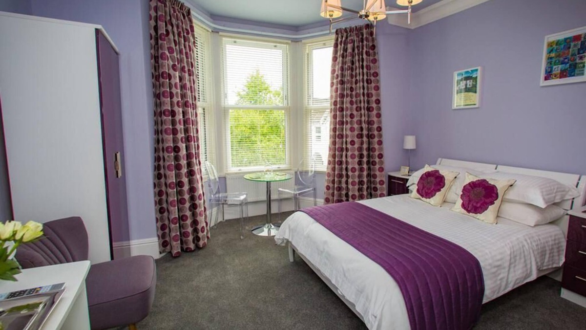 Park Apartment | Double-Ensuite Shower-Mountain View-Tudful Studio