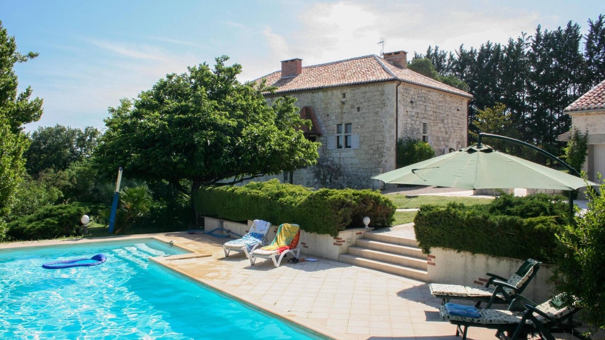 Saint Maurin House | Double gîte on quiet estate with private pool