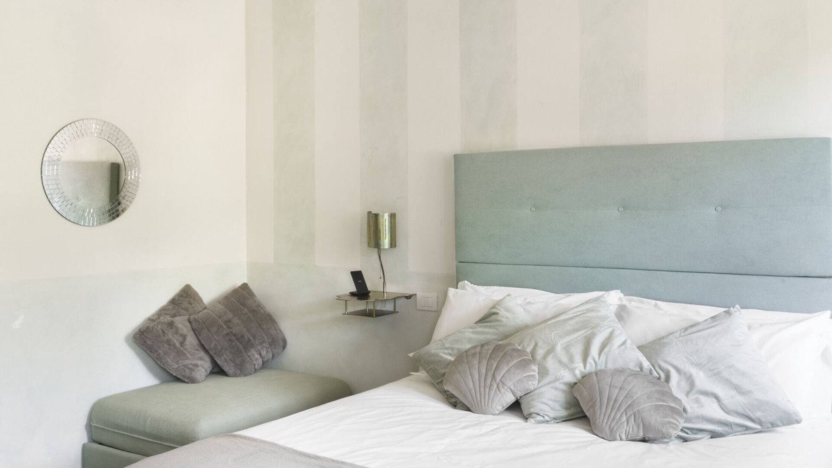 Santo Stefano Belbo Villa | Double room-Standard-Private Bathroom-Garden view-Camera Uno