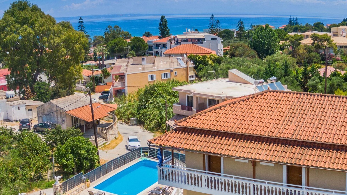 Argassi Apartment | Double or Triple Studios - Costas Studios