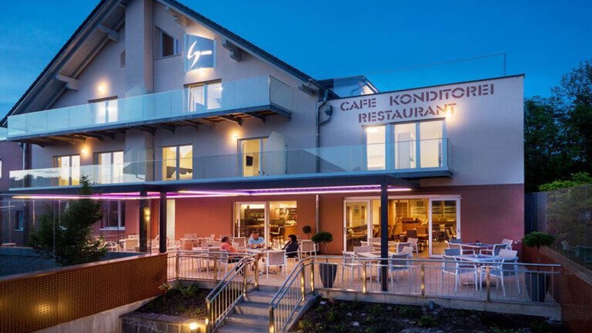 Seewalchen am Attersee Apartment | Double room - Hotel Restaurant Sailer