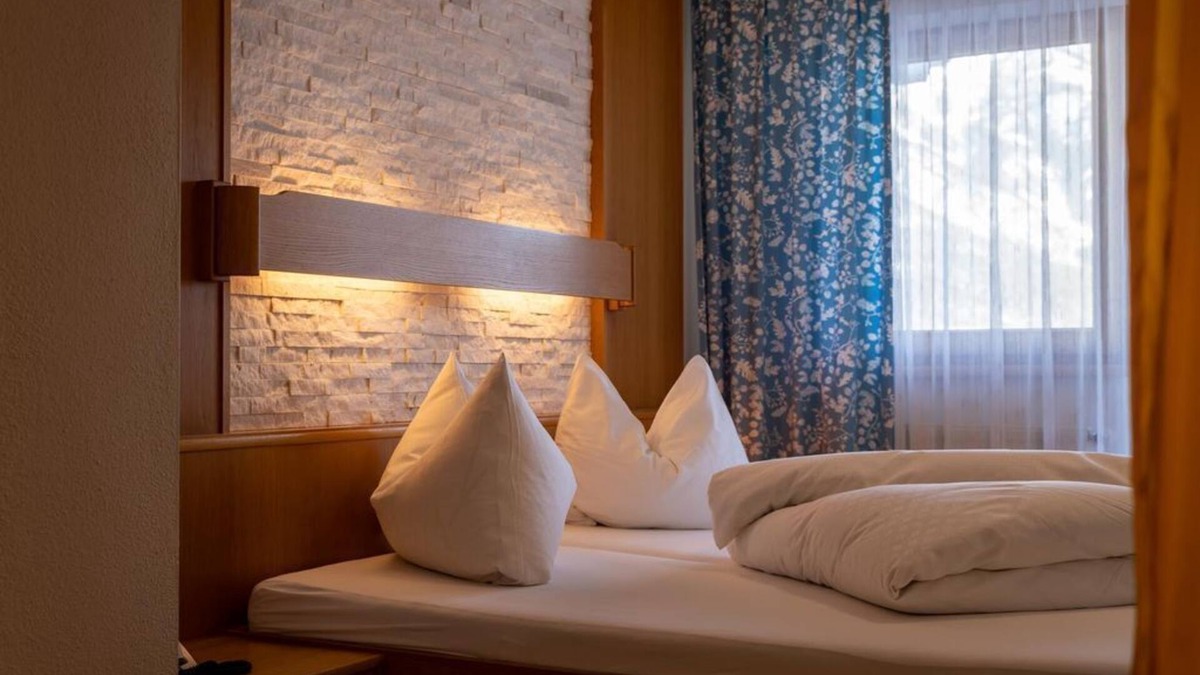 Pertisau Cottage | Double room - Golfvilla