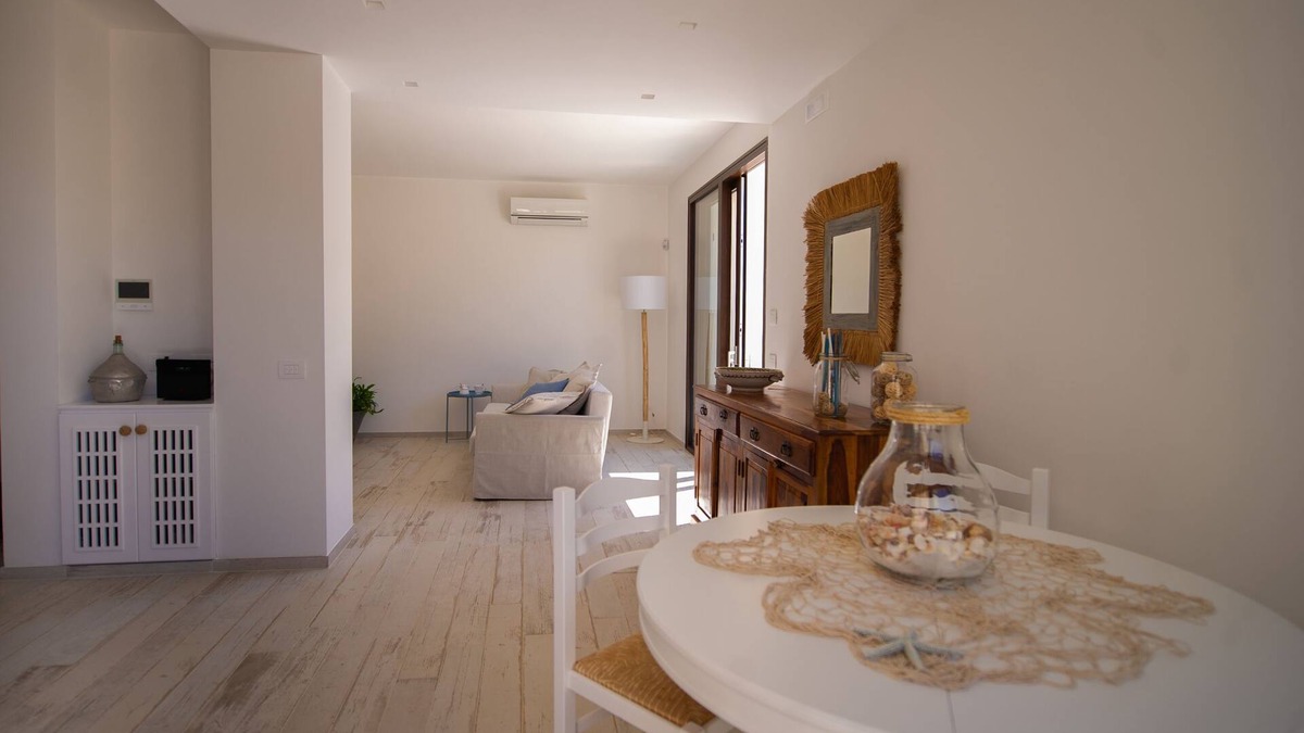 Pizzolungo Apartment | Double Room 1 - Disabled