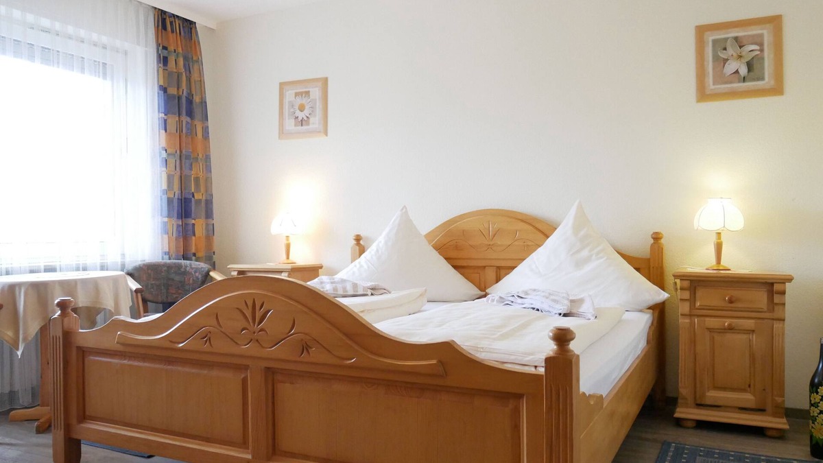 Waldbrunn Cottage | Double room 1 - Landgasthof Haus Odenwald