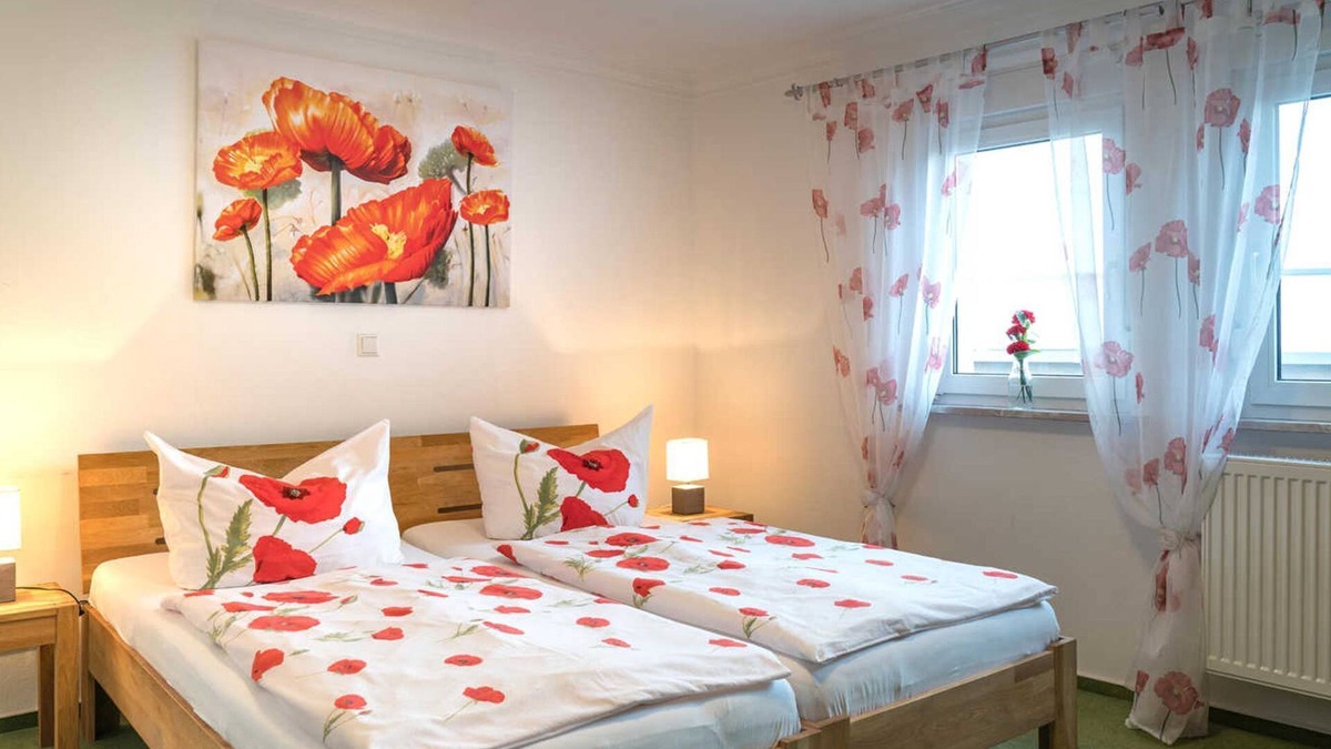 Langenbrettach Apartment | Double room 1 - Pension Sleep-In Brettach