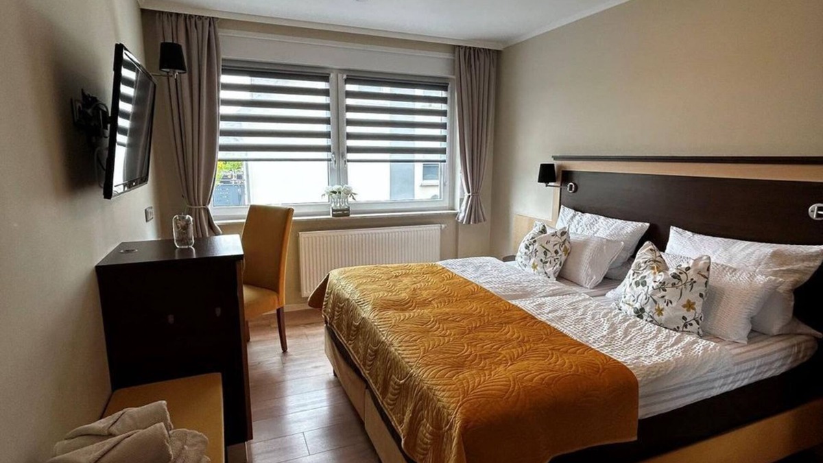 Gusterath Bed & Breakfast | Double room 7 - Living room Gusterath Gäste & Bordinghaus
