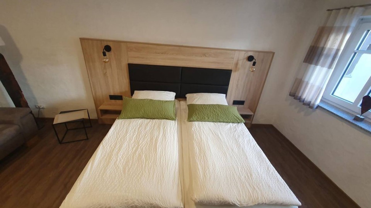 Alken Apartment | Double room Bleidenberg - accommodation in the Brandgasse