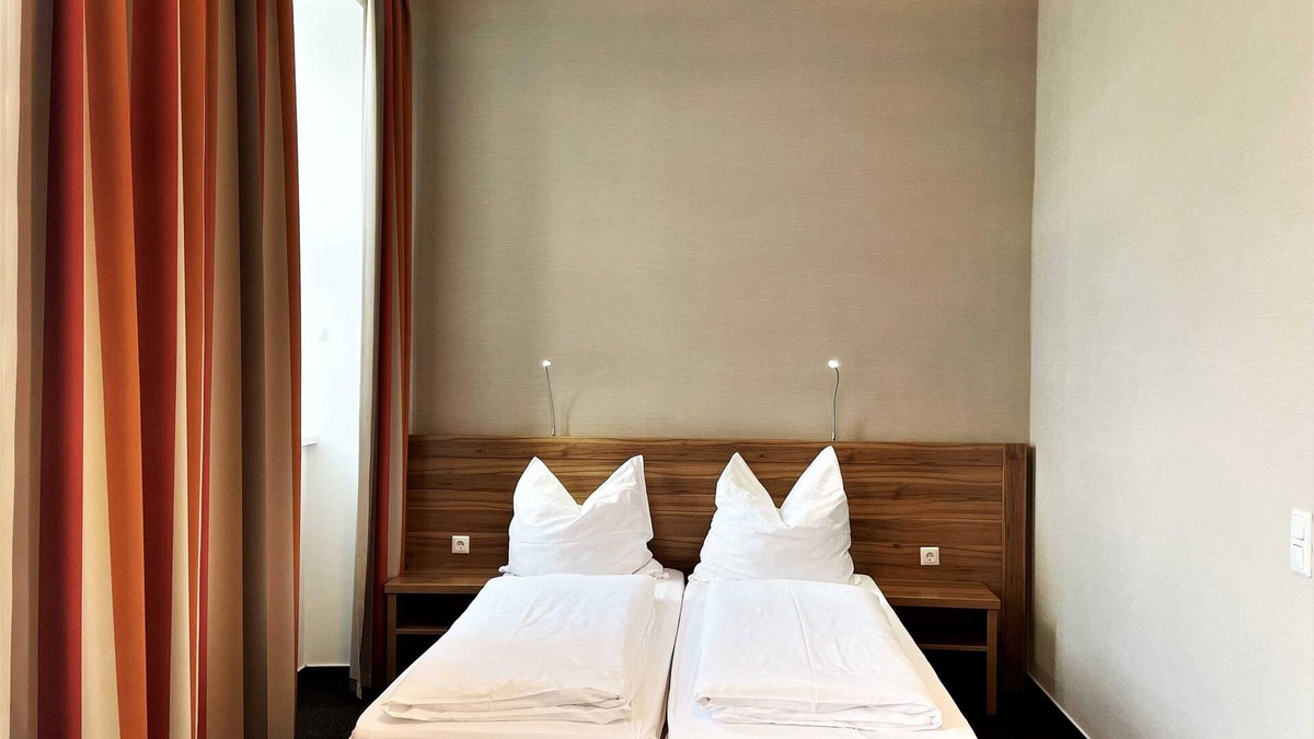 Lauta House | Double room (C) 116 - IBS Meeting Center