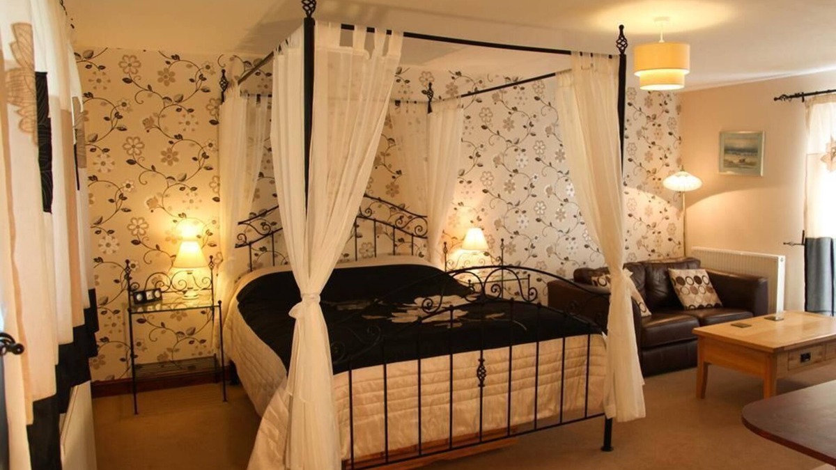 Kenn Other | Double room-Ensuite-4 Poster