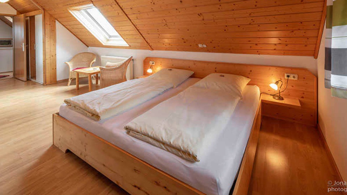 Bernheck Apartment | Double Room - Ferienhaus Maul