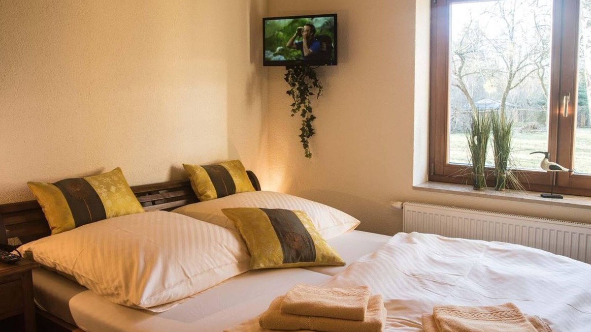 Bahretal Bed & Breakfast | Double room KÖNIGSTEIN - WITH breakfast - Pension Am historischen Kalkwerk