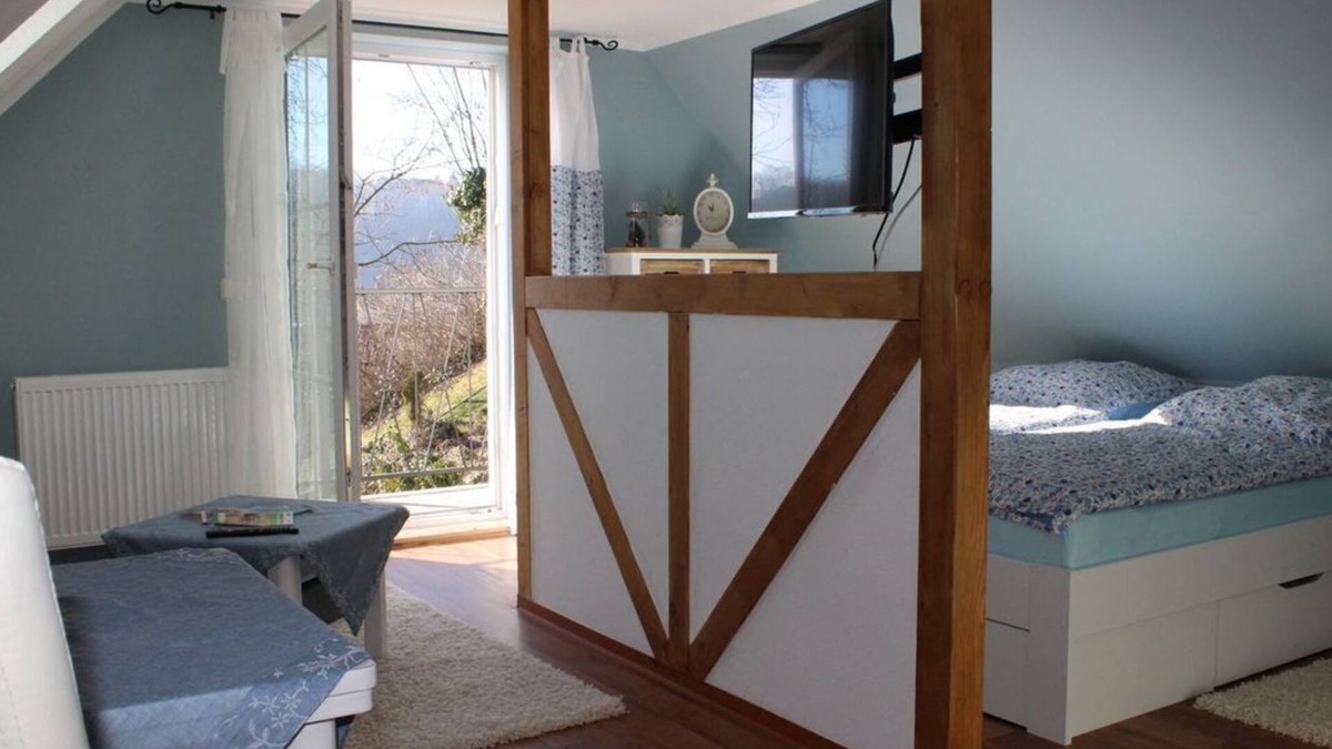 Pirna Apartment | Double room "Kathleen", balcony - Märcz Fortress