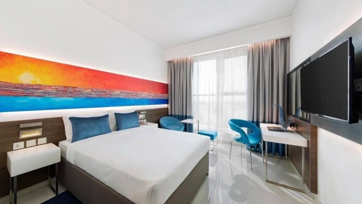 Dafan Al Nakheel Apartment | Double Room Near Al Naeem Mall by E R