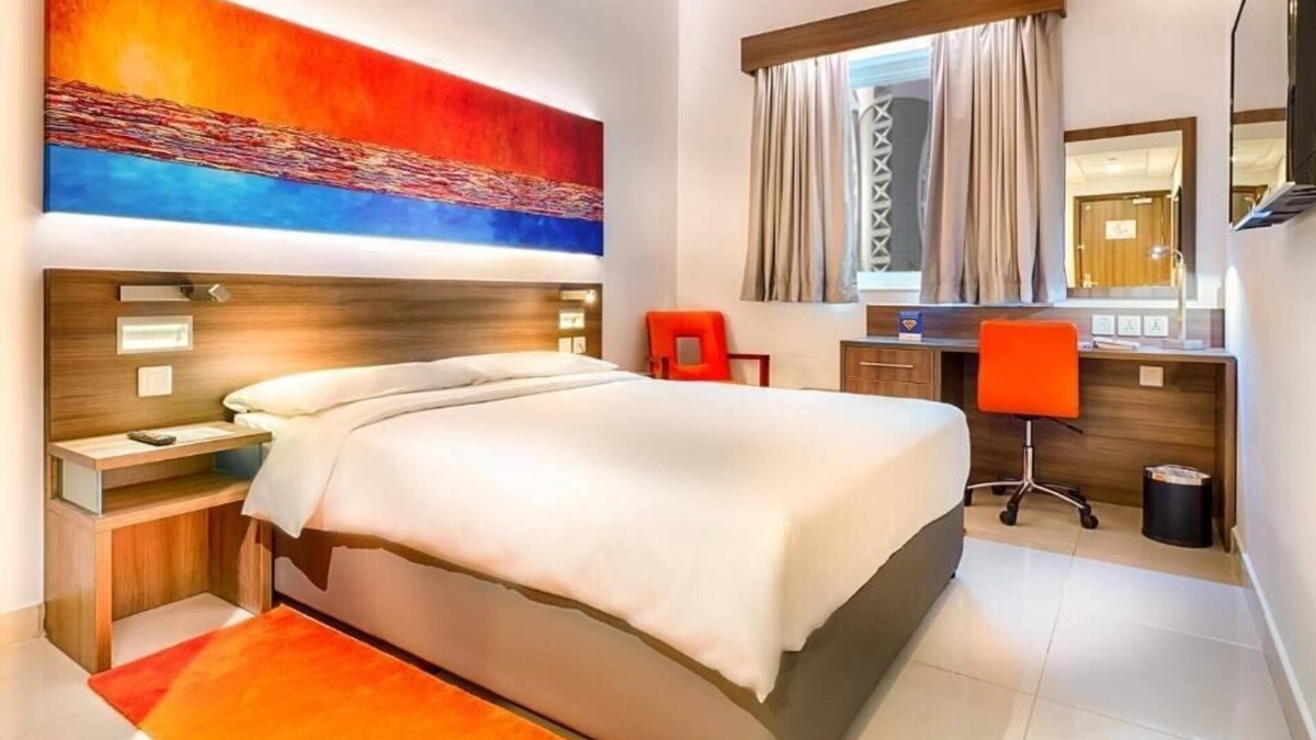 Al Barsha 1 Apartment | Double Room Near Mall of Emirates By E R