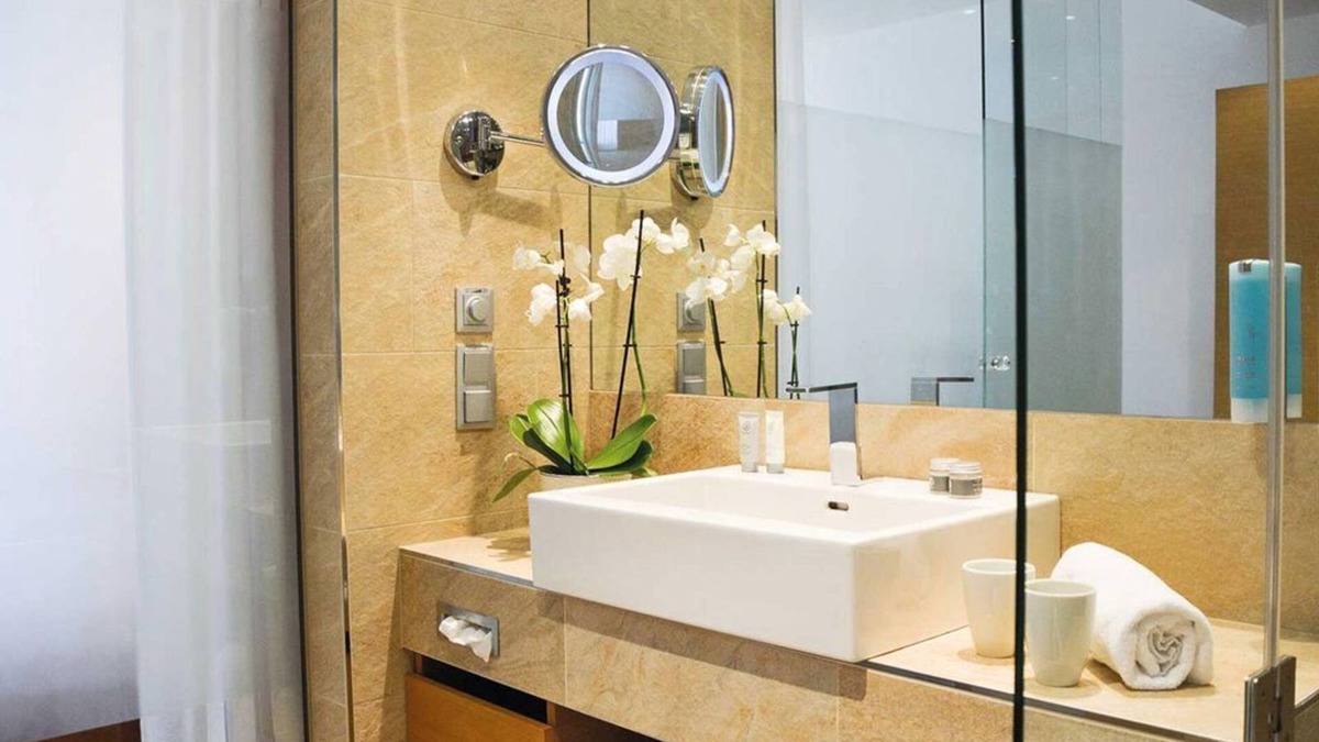 Kaprun Hotel | Double room Panorama DBL - TAUERN SPA Zell am See-Kaprun