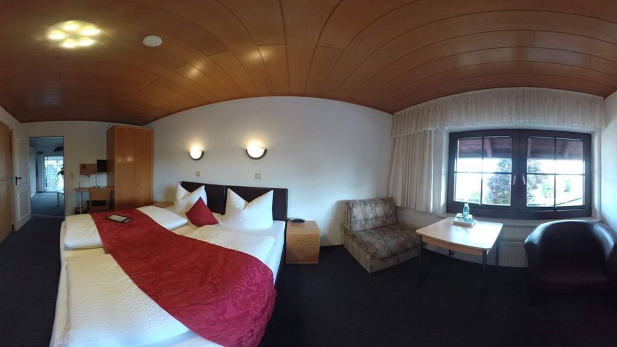 Zilshausen Bed & Breakfast | Double room, shower, WC, standard - Landgasthof Zur Post