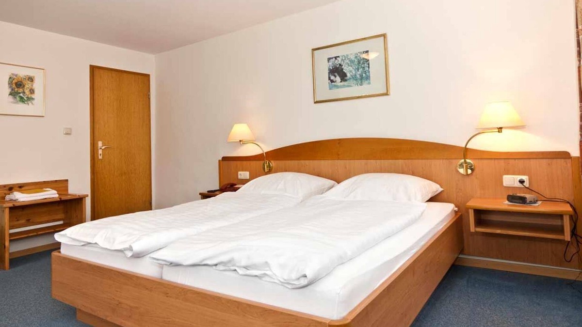 Strenglin Apartment | Double room, shower, WC On request - Strengliner mill, hotel