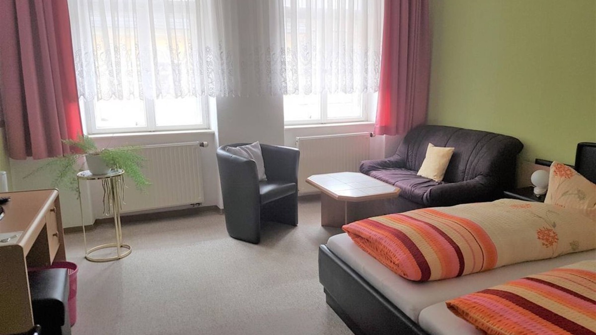 Zschopau Bed & Breakfast | Double room, shower, WC - Zur Altdeutschen Zschopau