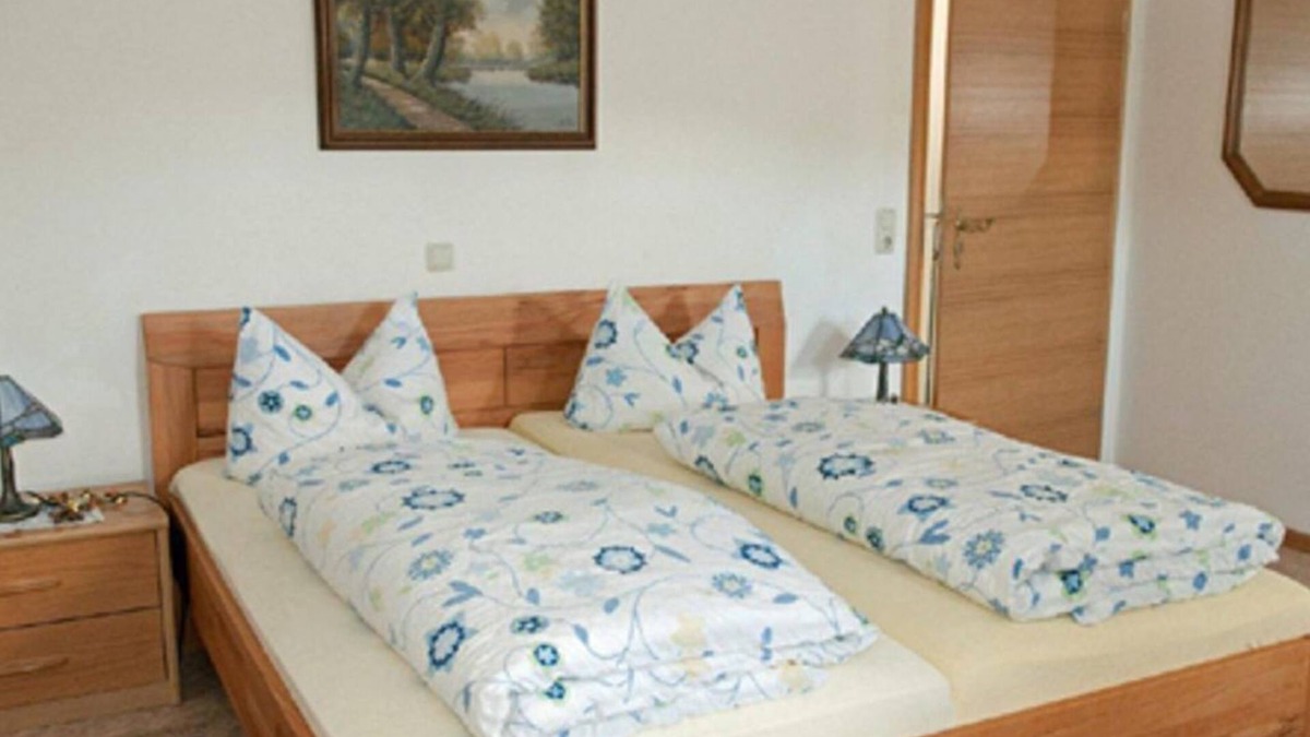 Mehring Bed & Breakfast | Double Room Shower/WC - Weingut-Gästehaus R. Schroeder