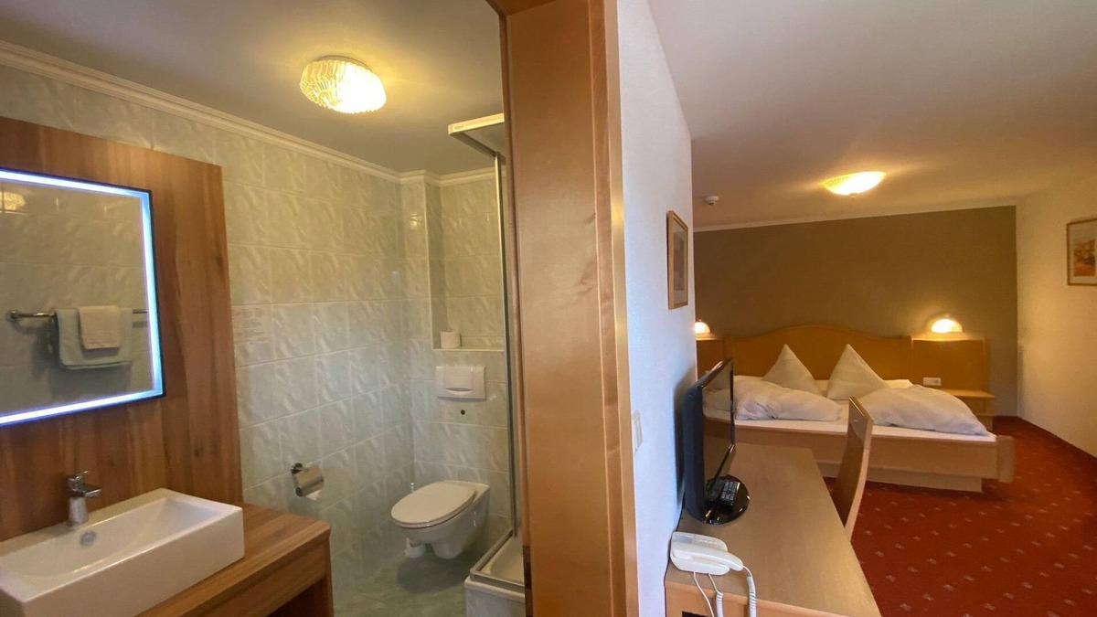 Breitenbach am Inn Cottage | Double room Standard 11 - Pension Edelweiss