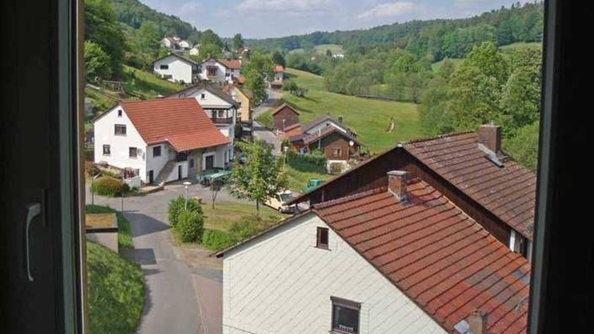 Beerfelden Cottage | Double Room with Balcony 1 - Gasthaus Zum Pälterwald