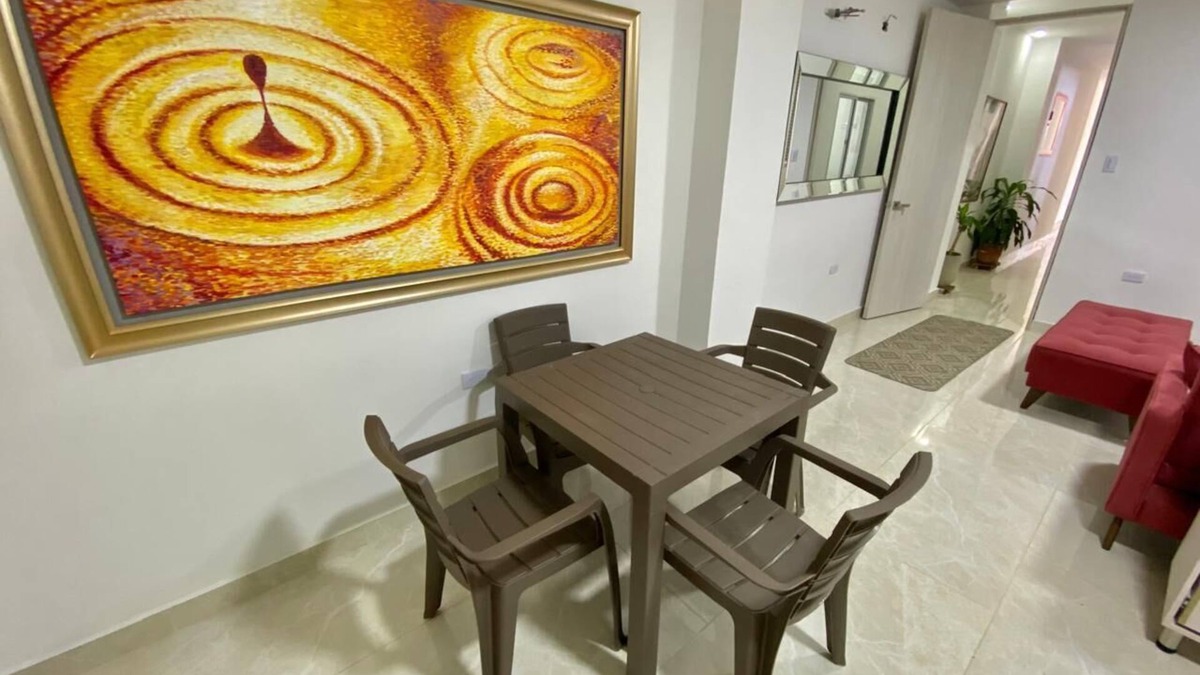 Barranquilla Apartment | Double room with balcony 300 mts from the river boardwalk