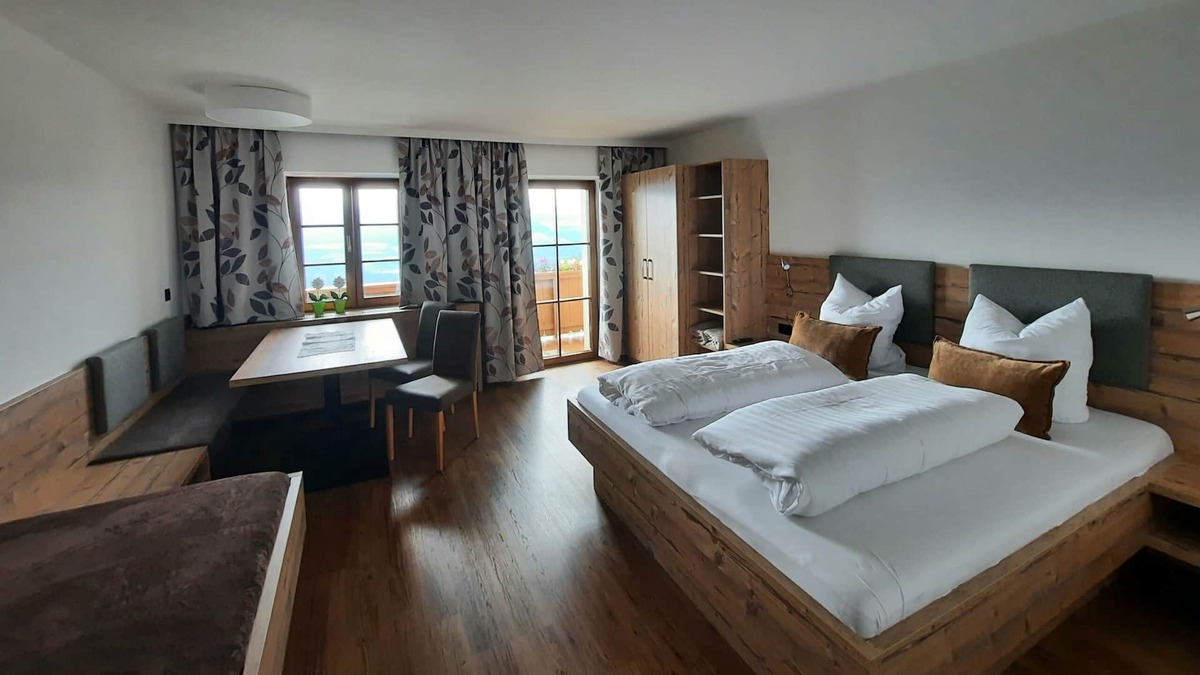 Mutters Apartment | Double room with kitchenette