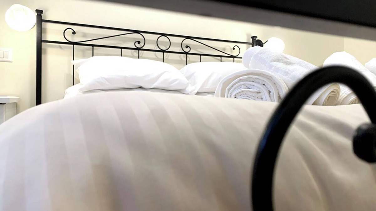 Terralba Apartment | Double Room with private bathroom in Terralba (Oristano) - Lentisco