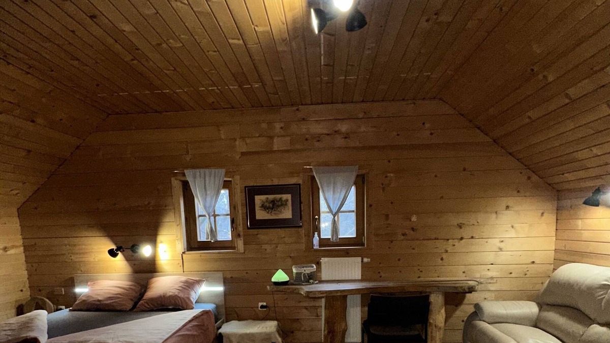 Vojnik House | Double Room with Private Bathroom