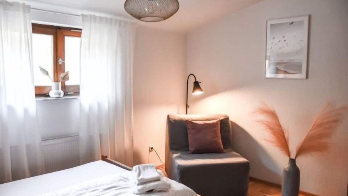 Fridingen an der Donau Apartment | Double room with shower and WC