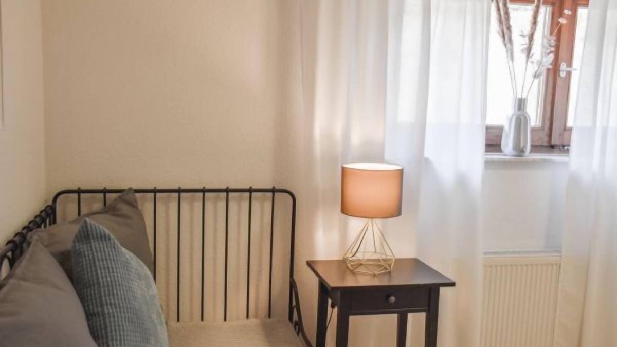 Fridingen an der Donau Apartment | Double room with shower and WC