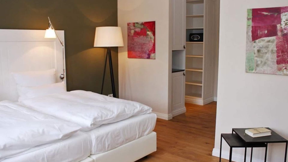 Steinfeld Bed & Breakfast | Double room with shower/WC - Gästehaus Kloster Steinfeld