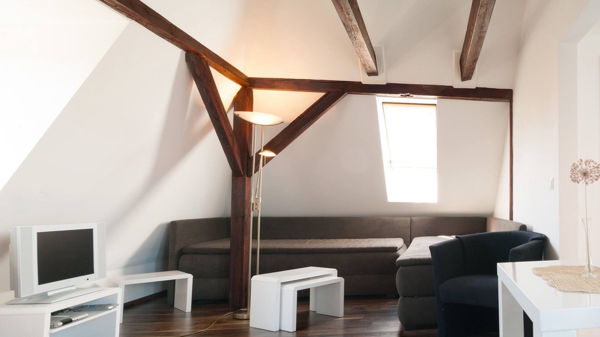 Leubnitz-Neuostra Apartment | Double room with terrace and fantastic view