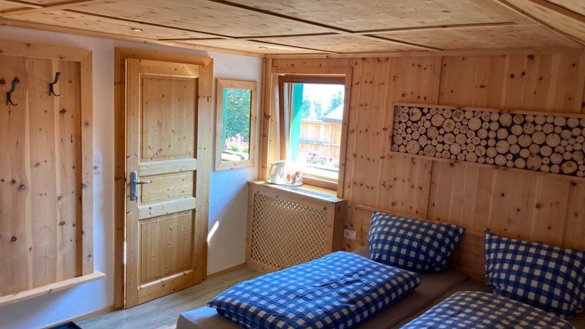 Leutasch Apartment | Double room "Zirbe" - Öfnerhof