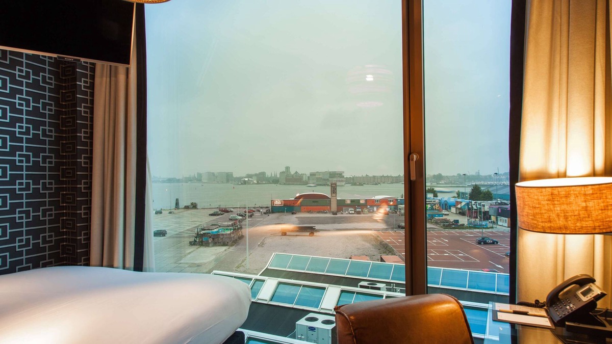 Amsterdam North Hotel | DoubleTree by Hilton Hotel Amsterdam - NDSM Wharf