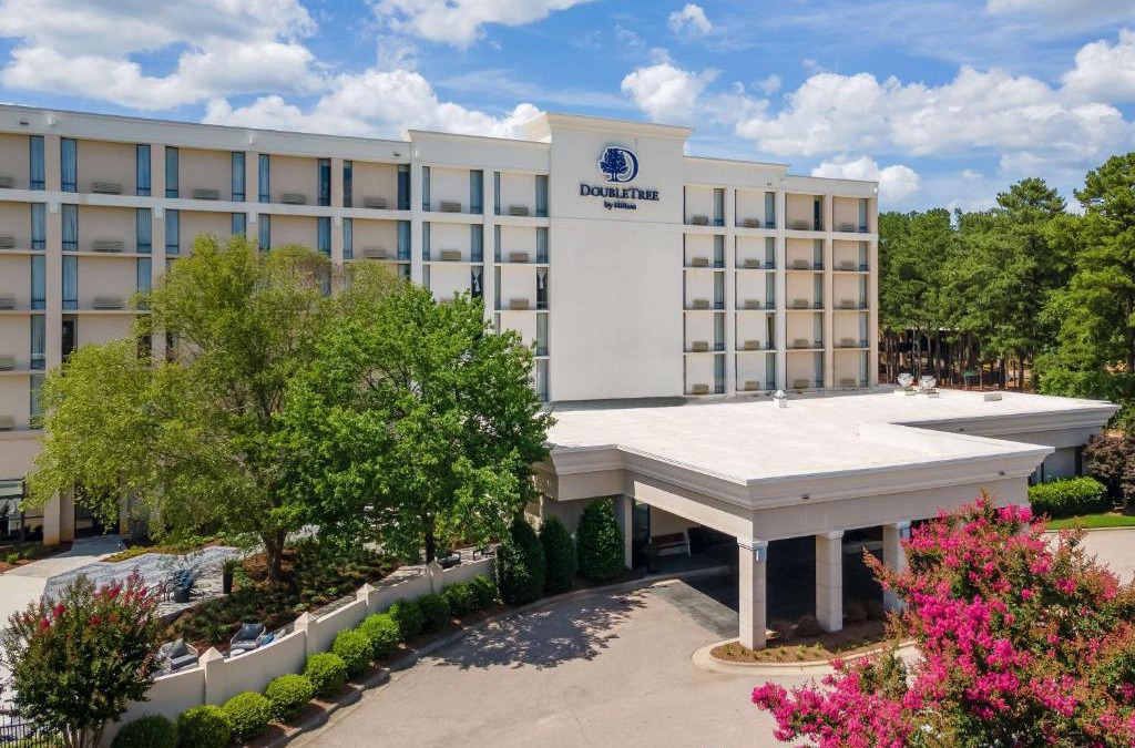 Northeast Raleigh Hotel | DoubleTree by Hilton Raleigh Midtown, NC