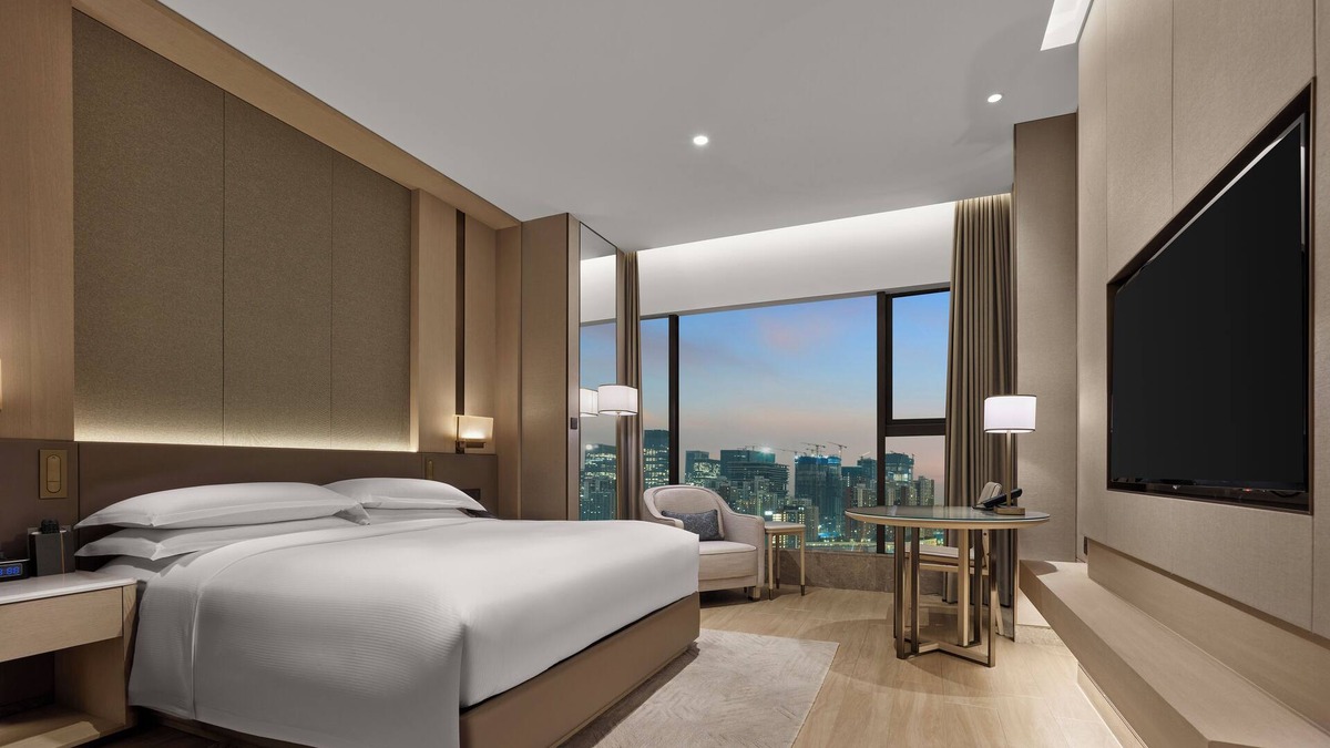 Nanshan Hotel | DoubleTree by Hilton Shenzhen Nanshan Hotel & Residences